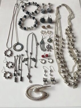 Silvertone Black Mixed Jewelry Necklace Bracelet Earrings Bundle Lot
